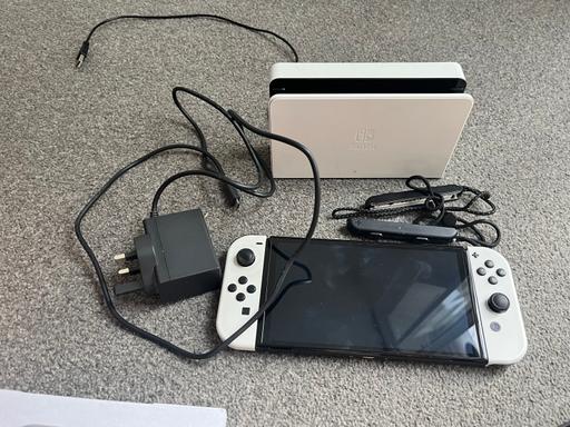 Buy & Sell Sark Guernsey - Photos for Oled white Nintendo switch THIS IS A BUNDLE