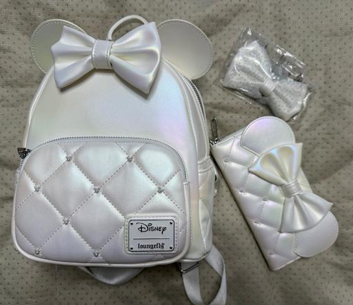 Buy & Sell Rainham Medway - Kent - Photos for Disney Loungefly bag + purse