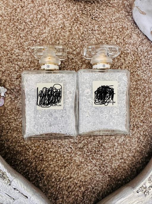 Buy & Sell Thamesmead South East London - Photos for Bottles x2