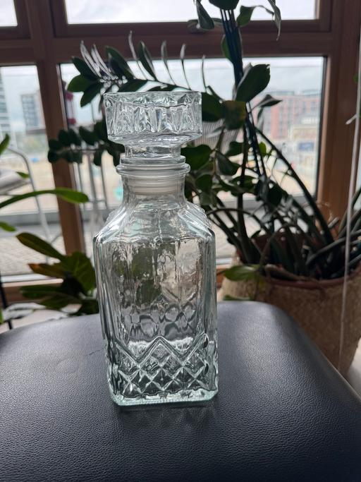 Buy & Sell Woolwich South East London - Photos for Glass whiskey decanter 500 ml