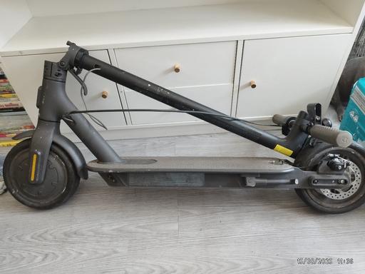 Vehicles Ettingshall Wolverhampton - Photos for electric scooter ( spare and repairs)