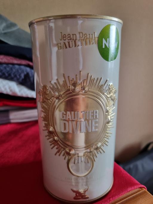 Buy & Sell Grangemouth Falkirk - Photos for perfume
