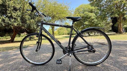 Buy & Sell Shepherd`s Bush West London - Photos for Gents bike, Mongoose Crossway 250 hybrid bike