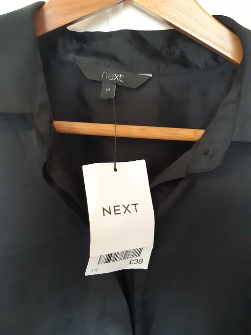 Buy & Sell Edmonton North London - Photos for Ladies long sleeved blouse