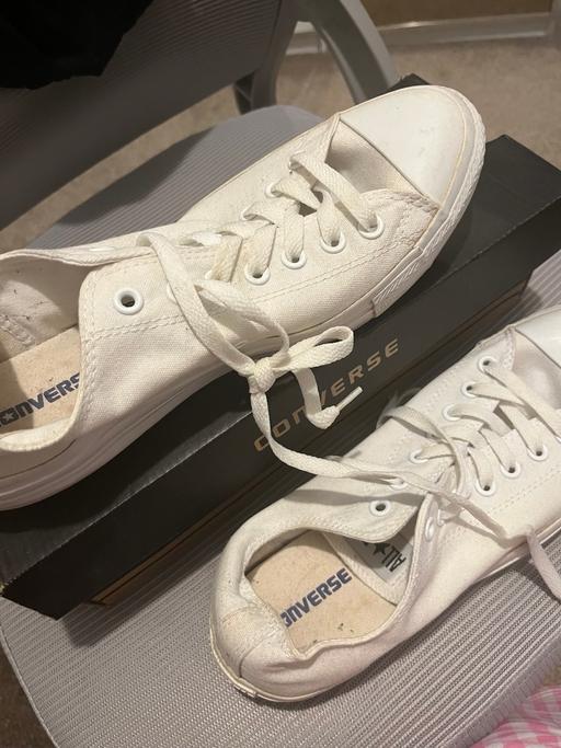 Buy & Sell Tilbury Thurrock - Essex - Photos for White Converses Unisex