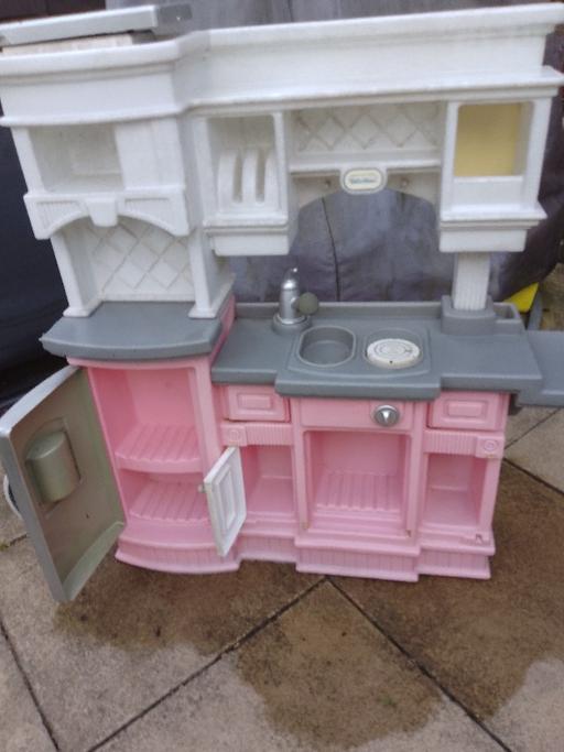 Buy & Sell Smethwick Sandwell - Photos for Little tykes (garden) kitchen