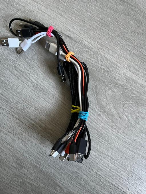 Buy & Sell Bromley by Bow East London - Photos for Type-C Cables