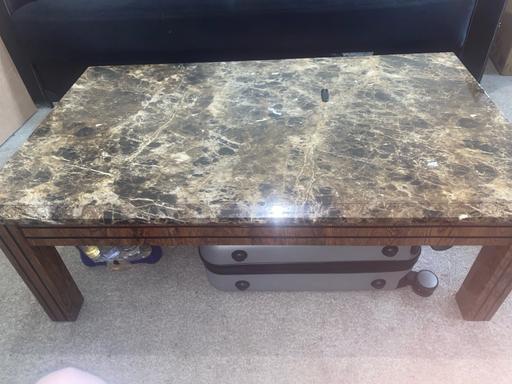 Buy & Sell Walthamstow East London - Photos for MARBLE TABLE