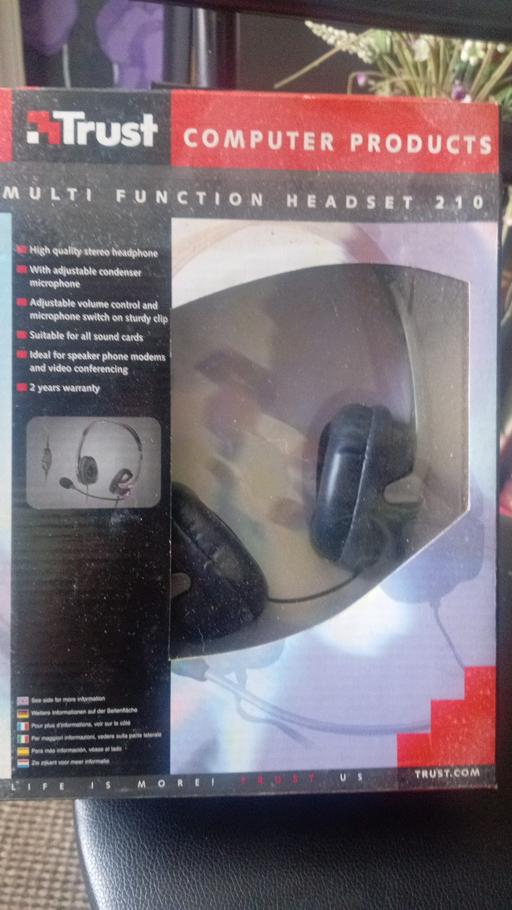 Buy & Sell Shard End Birmingham - Photos for brand new in box wireless headphones