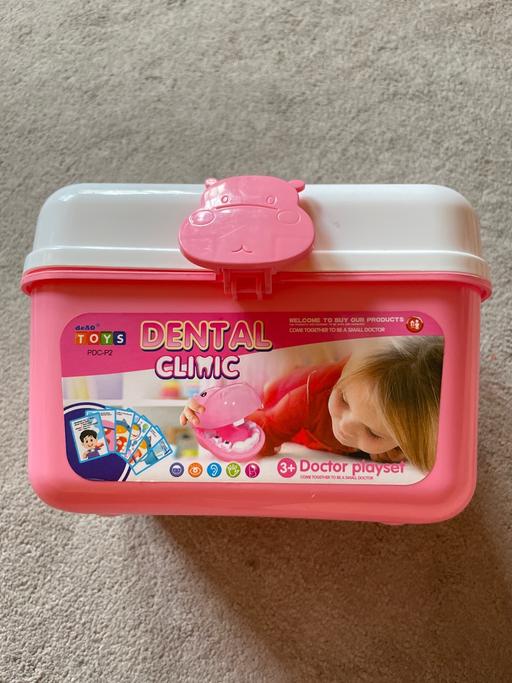 Buy & Sell East Finchley North London - Photos for Dental clinic and doctor playset