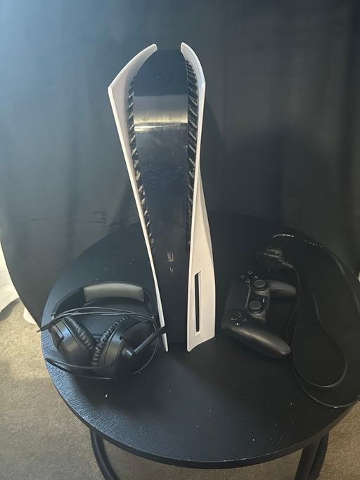 Buy & Sell Wilby North Northamptonshire - Photos for PS5 Disc Edition + New Controller + Headset