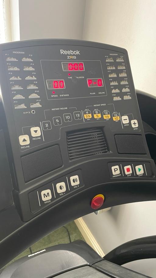 Buy & Sell Seven Kings East London - Photos for Reebok ZR8 Treadmill