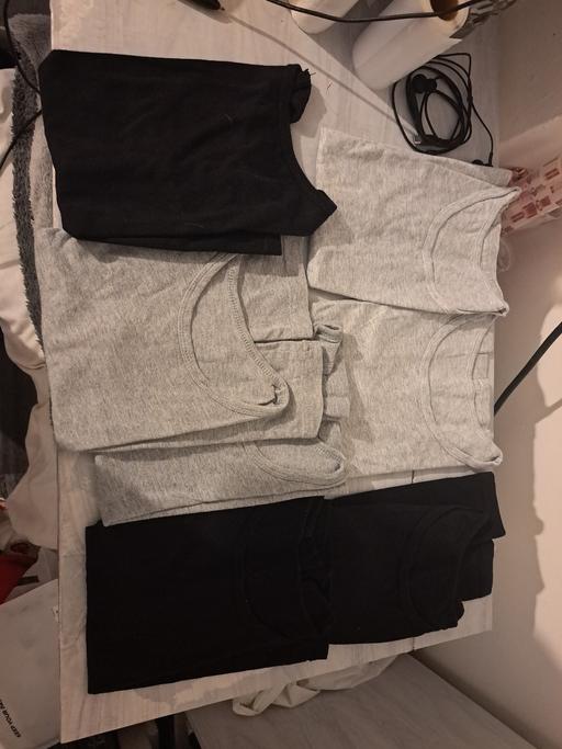 Buy & Sell Great Bridge Sandwell - Photos for 7 boys vests age 5-6 years
