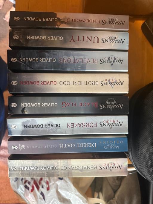 Buy & Sell Willenhall Walsall - Photos for Assassins creed book collection