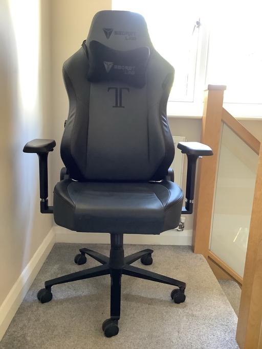 Buy & Sell Bradshaw Bolton - Photos for Secret Lab titan 2020 gaming chair