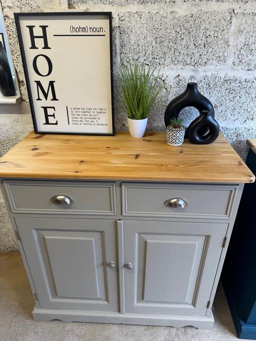 Buy & Sell Aggborough Wyre Forest - Photos for Solid pine sideboard