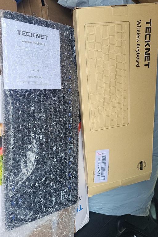 Buy & Sell Gun Hill North Warwickshire - Photos for Black wireless tecknet keyboard