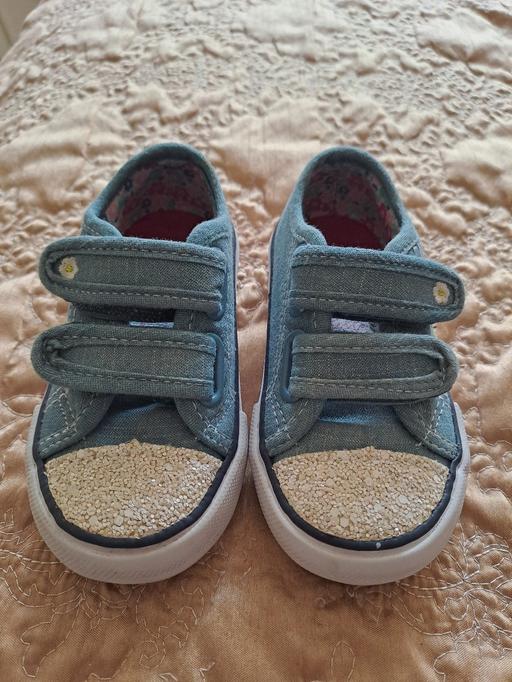 Buy & Sell Tipton Sandwell - Photos for kids trainers