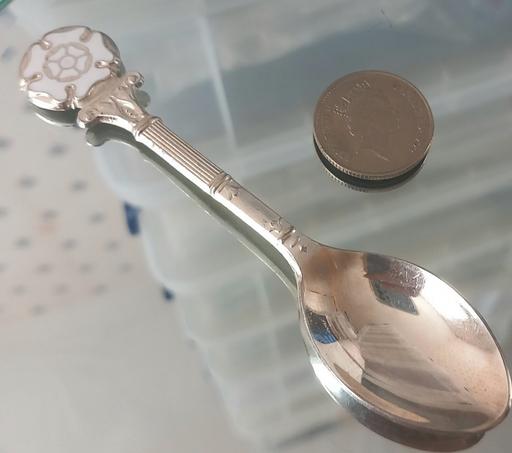 Buy & Sell Thatto Heath Saint Helens - Photos for Enamel white Yorkshire rose spoon