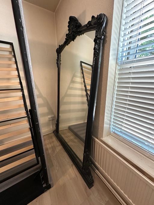 Buy & Sell Camden Town Camden - Photos for Mirror for sale too big for our home