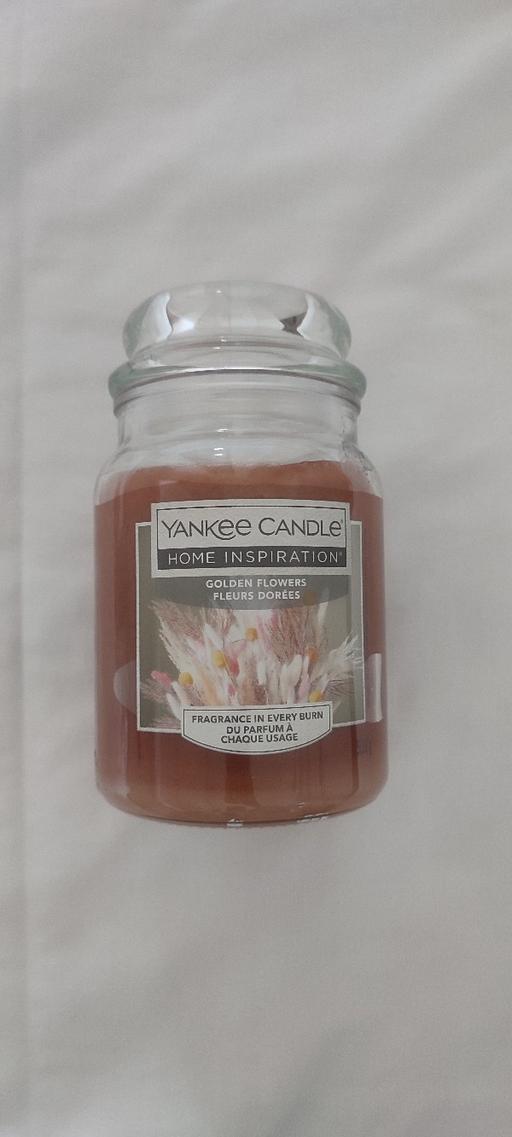 Buy & Sell Osterley South West London - Photos for Large Yankee candle