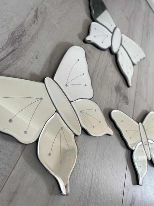 Buy & Sell Sutton Leach Saint Helens - Photos for Dunelm Butterfly 🦋 hanging wall decor mirrors