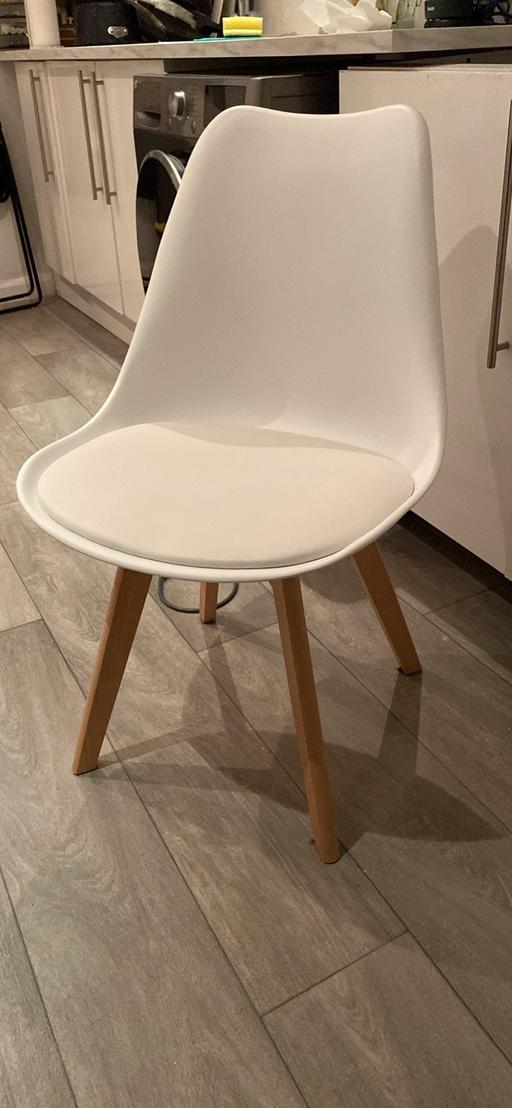 Buy & Sell Edgware Road West London - Photos for Two Kitchen chairs