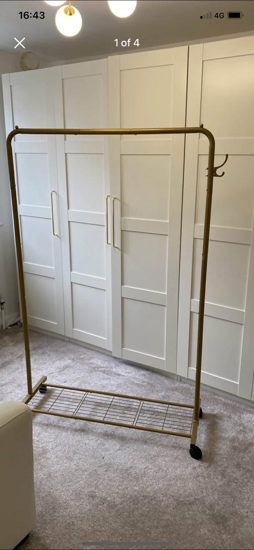 Buy & Sell Edgware Road West London - Photos for Gold clothes rack