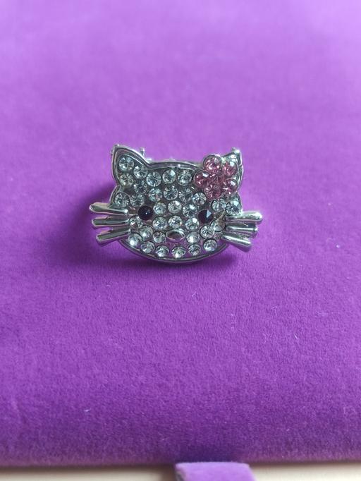 Buy & Sell Grafton Street Industrial Estate West Northamptonshire - Photos for Hello kitty adjustable ring
