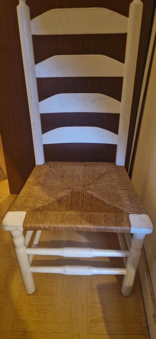 Buy & Sell Sands End South West London - Photos for wooden chair with woven seat