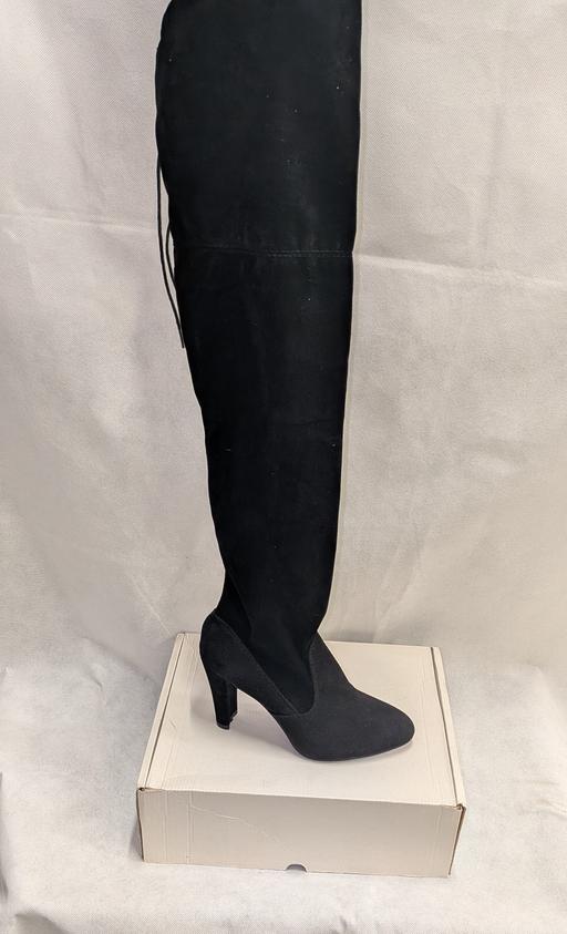 Buy & Sell Netherton Dudley - Photos for New size 6 thigh high black boots