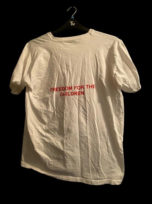 Buy & Sell North Kensington West London - Photos for Save our children T-shirt