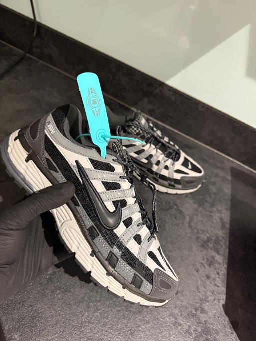 Buy & Sell Luton Town Centre Luton - Photos for Nike P-6000 ANTHRACITE SMOKE GREY
