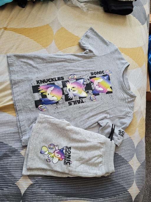 Buy & Sell Bartley Green Birmingham - Photos for Sonic shorts & Tshirt 7-8yrs