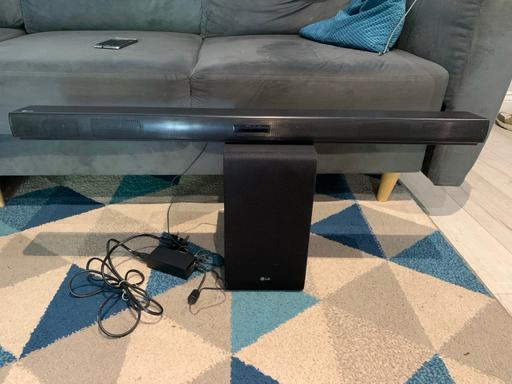 Buy & Sell Selhurst South East London - Photos for Soundbar LG SH4D subwoofer