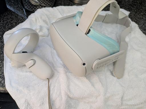 Buy & Sell Kingshurst Solihull - Photos for Meta Quest 2 KW49CM 128GB 64GB 256GB VR Head