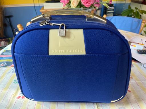 Buy & Sell Barrow Upon Soar Charnwood - Photos for Vanity hard case/Hand luggage
