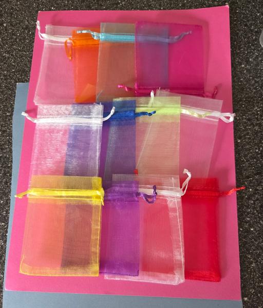 Classes Saint Peters Thanet - Photos for 12 X VOILE GIFT BAGS