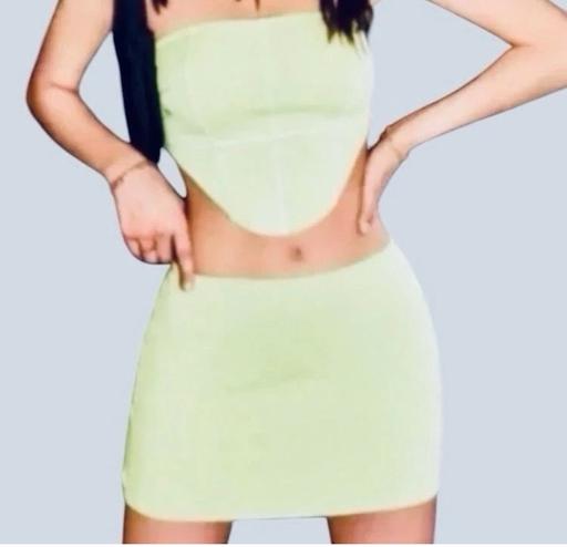 Buy & Sell Rochester Medway - Kent - Photos for 💕LADIES SHEIN TOP & SKIRT SET💕