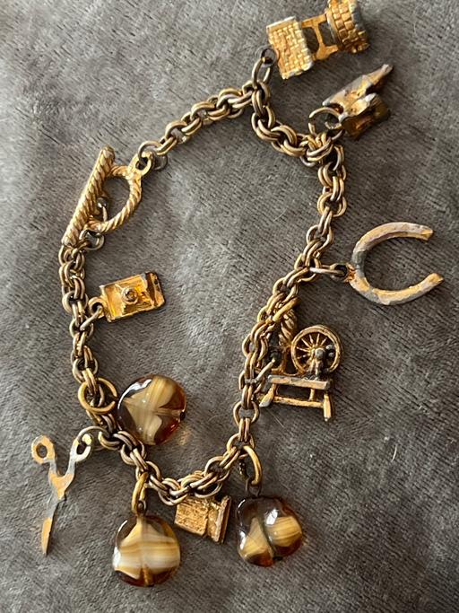 Buy & Sell Brighton Brighton - Photos for Lovely vintage charm bracelet