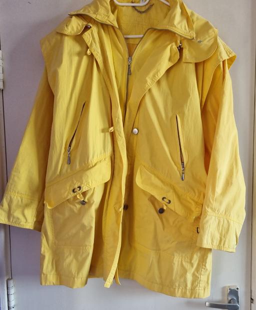 Buy & Sell Liverpool Knowsley - Photos for BNWOT Cloud Nine Yellow Jacket