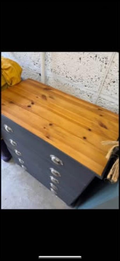 Buy & Sell Hoobrook Wyre Forest - Photos for Pine chest of drawers