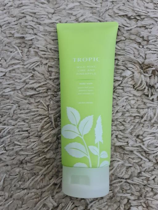 Buy & Sell Gatley Stockport - Photos for Tropic body wash