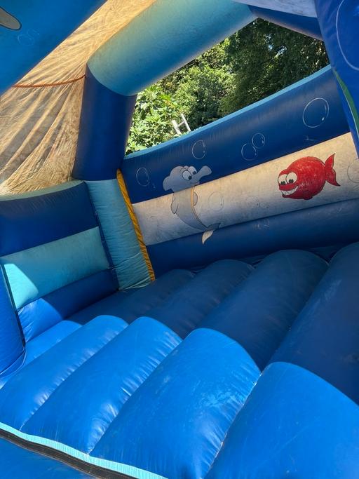 Buy & Sell Snaresbrook East London - Photos for Bouncy castle
