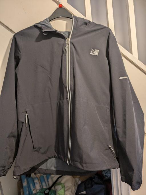 Buy & Sell Brunswick Park North London - Photos for karrimor unisex Rain Jacket small fit