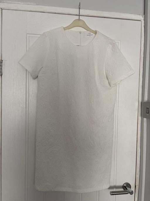 Buy & Sell Southdene Knowsley - Photos for White dress