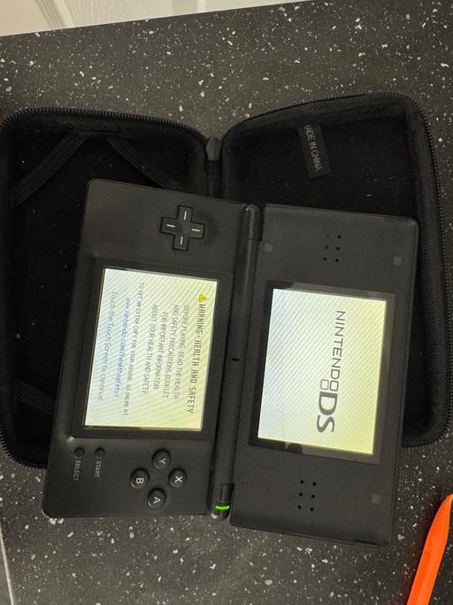 Buy & Sell Hillstown Bolsover - Photos for Nintendo Ds lite