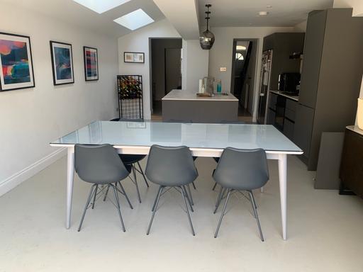 Buy & Sell St Johns South East London - Photos for Dinning Table