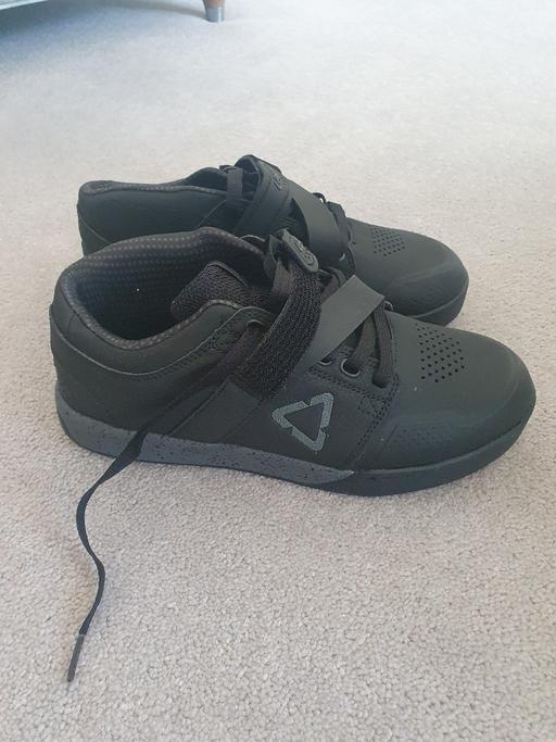 Buy & Sell Cross Lanes Wrexham - Wales - Photos for Mtb clipless shoes