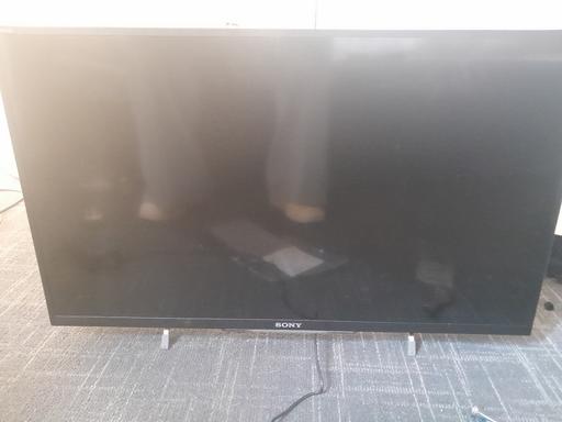 Buy & Sell Hammersmith and Fulham West London - Photos for 30inch sony tv